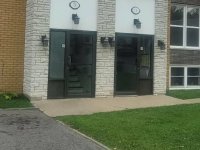 41/2 grand à louer sur Chateauguay - 4 1/2 lumineux, situé au 1er étage d'un triplex dans un secteur paisible et central de Châteauguay. Disponible pour 1er octobre ou immédiatement