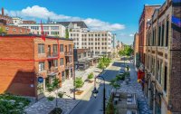 Beautiful 3 ½ in the heart of Downtown Sherbrooke - Large 3½ in the heart of downtown with spectacular hardwood floors and a newly renovated bathroom.